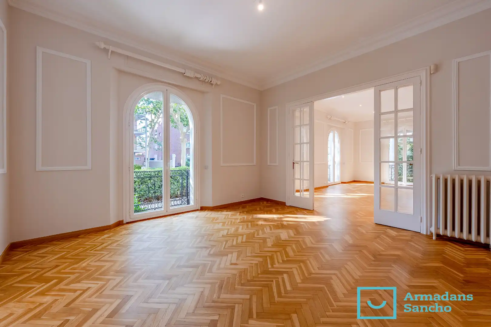 Ground floor for rent in Barcelona  with Private garden and Oven