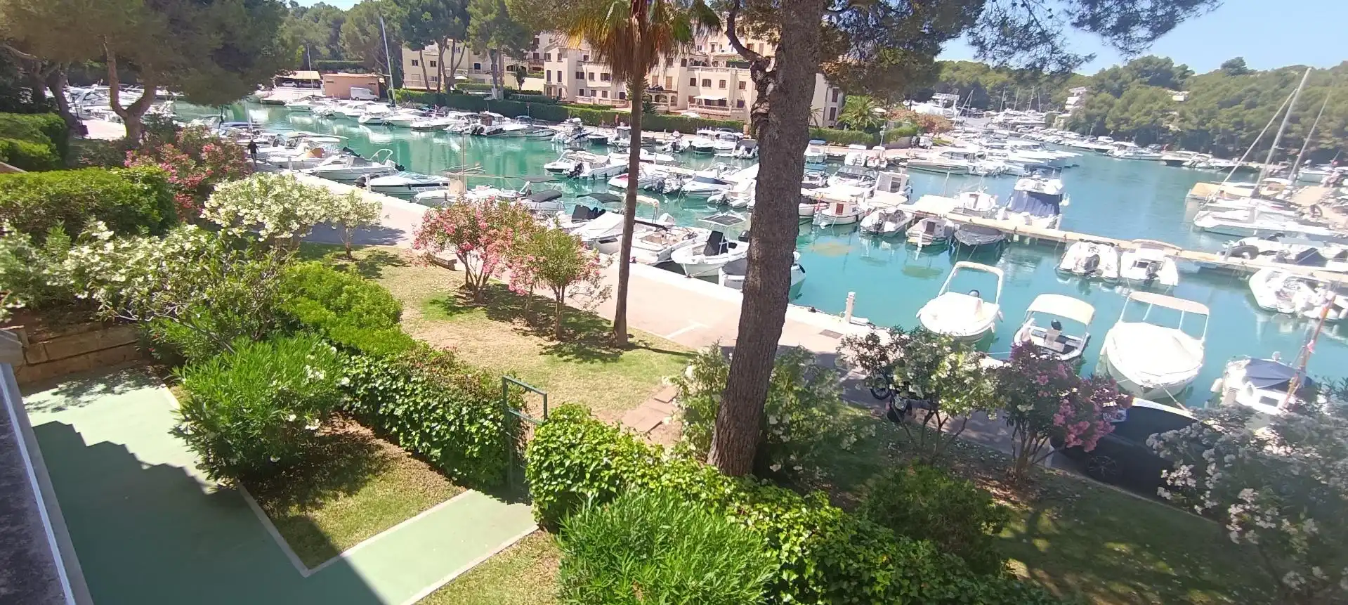 Exterior view of Flat for rent in Calvià  with Air Conditioner, Terrace and Furnished