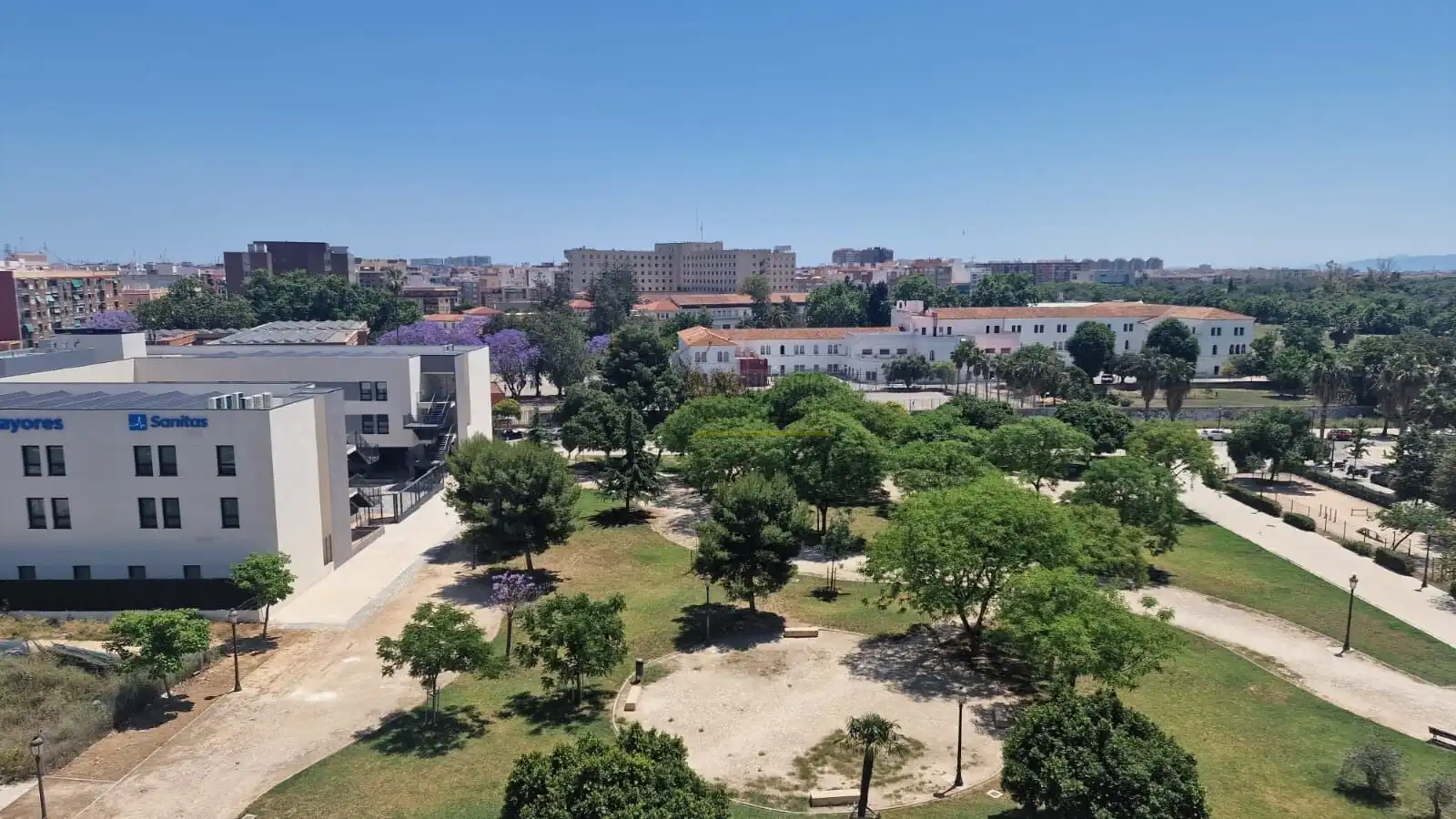 Vista exterior de Pis de lloguer en Valencia amb Aire condicionat, Parquet i Balcó
