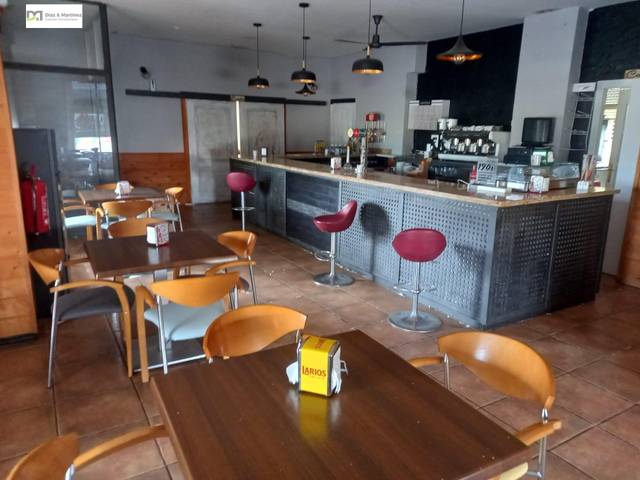 Local comercial en Alquiler en Vegas del Condado