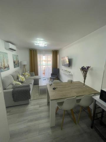 Apartamento en Alquiler en Punta Prima