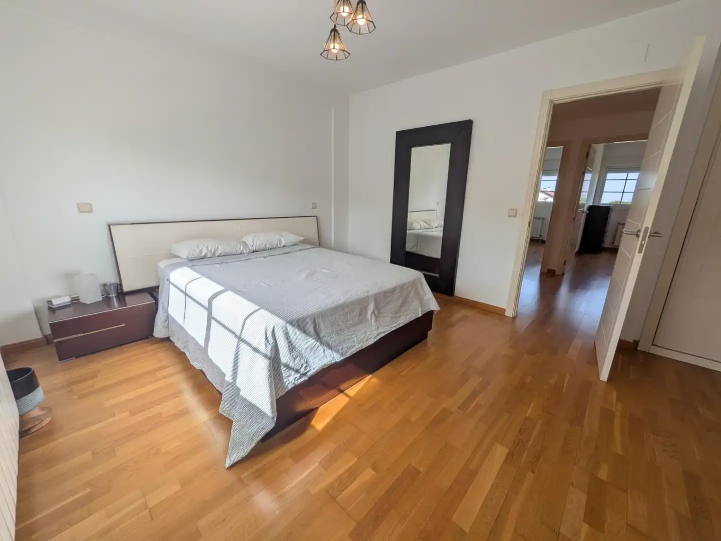 Dormitori de Casa adosada en venda en Villalbilla amb Calefacció, Jardí privat i Terrassa