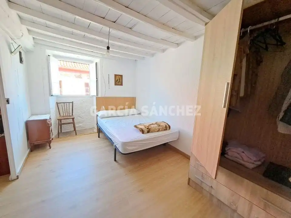 Bedroom of Houses for sale in Outes  with Furnished