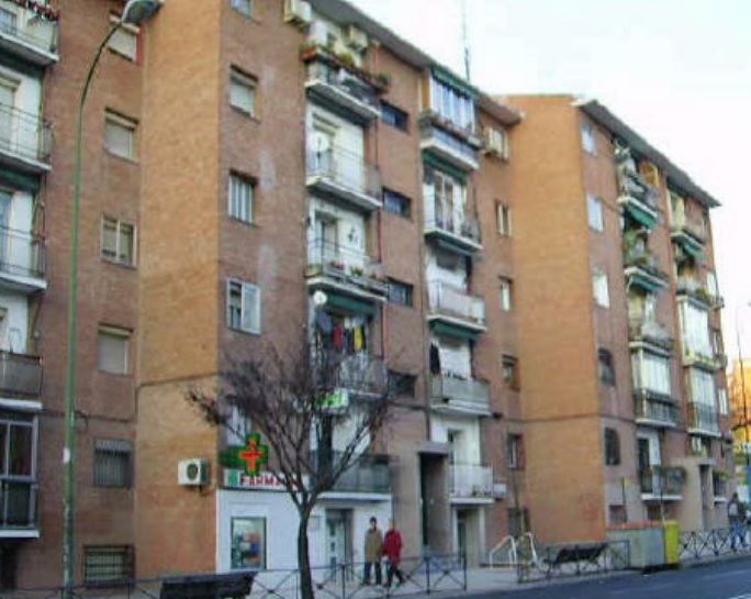 Vista exterior de Piso en venta en  Madrid Capital