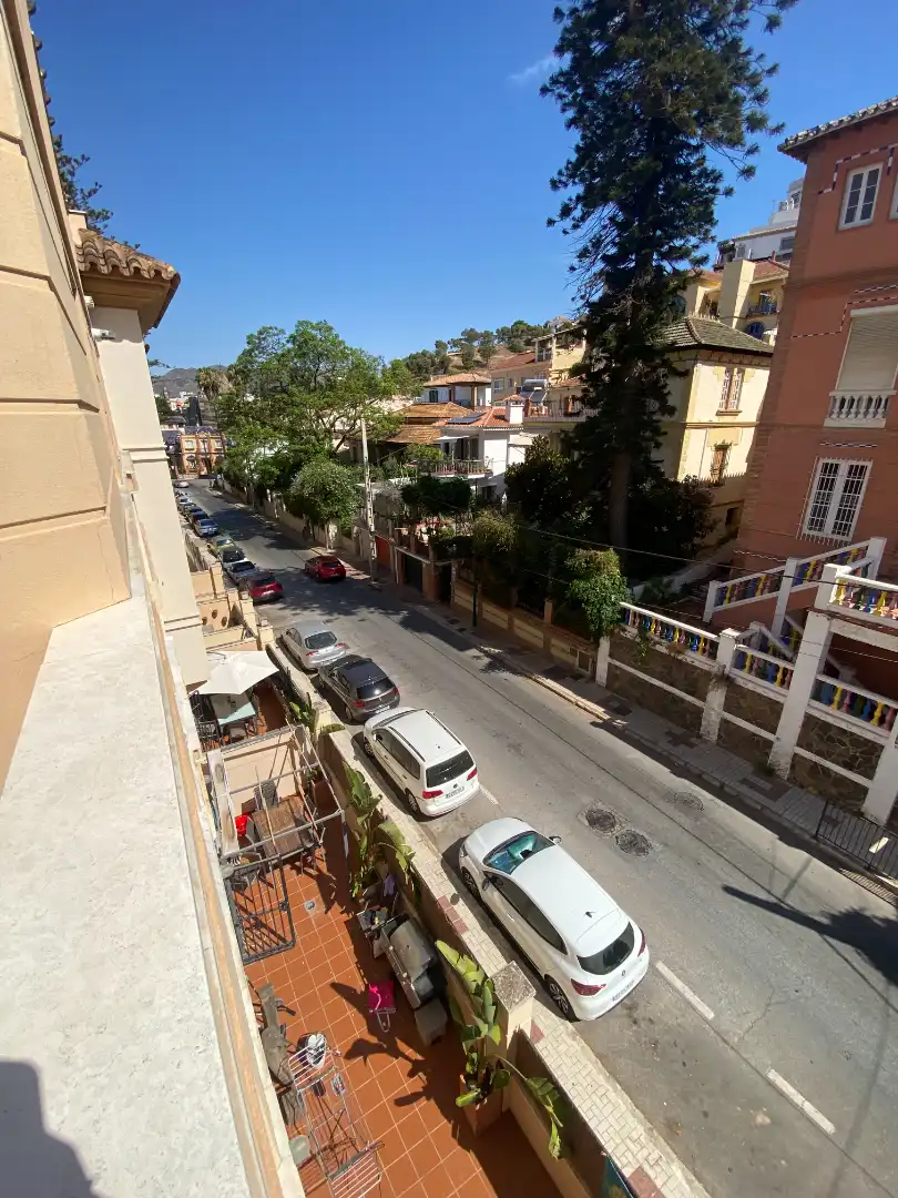 Vista exterior de Piso de alquiler en Málaga con Aire acondicionado, Terraza y Trastero