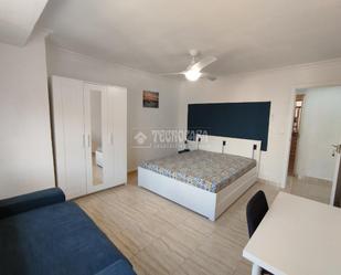 Flat to share in Calle Foguerer, Carolinas Altas, Pla - Carolinas, Alicante / Alacant