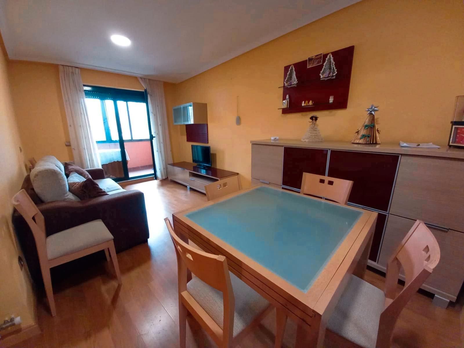 Flat for sale in Calle Luis Sala Balust, 43, Pizarrales