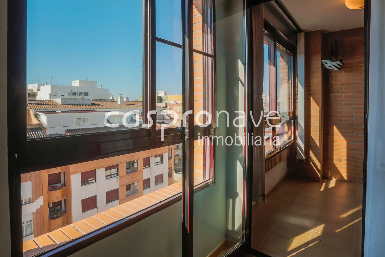 Dúplex en venda a Carrer de Bernat Artola, Plaza Illes Columbretes