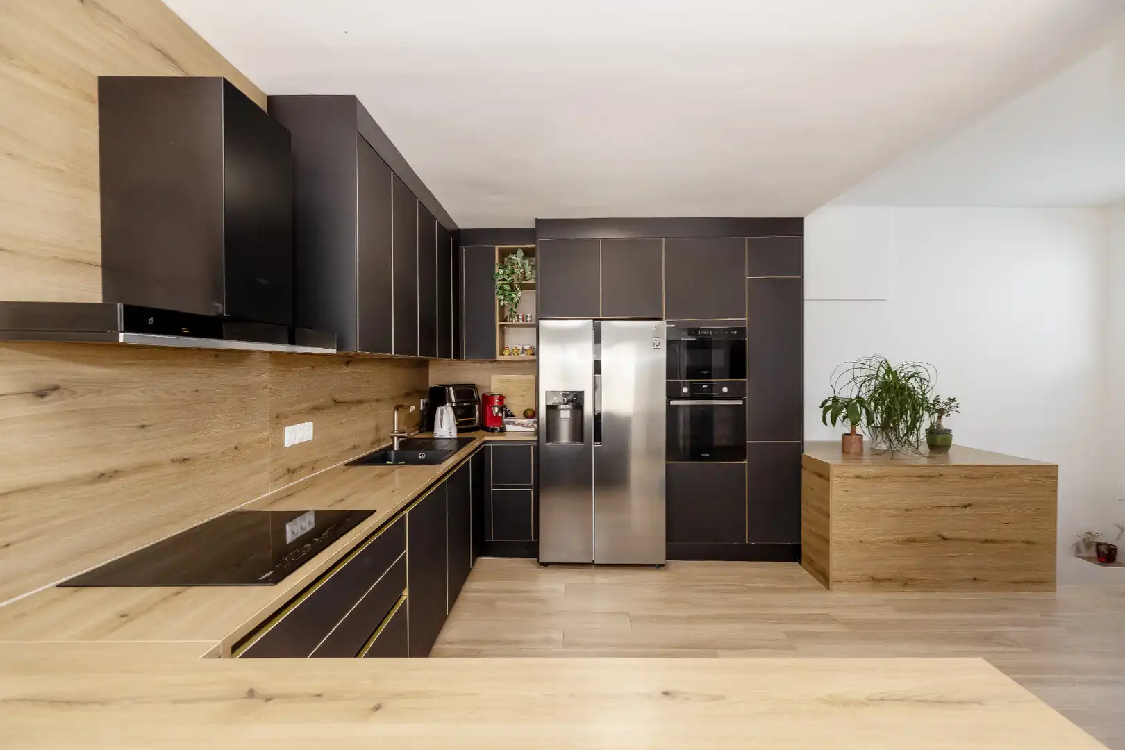 Cocina de Casa adosada en venta en Málaga con Aire acondicionado, Calefacción y Jardín privado