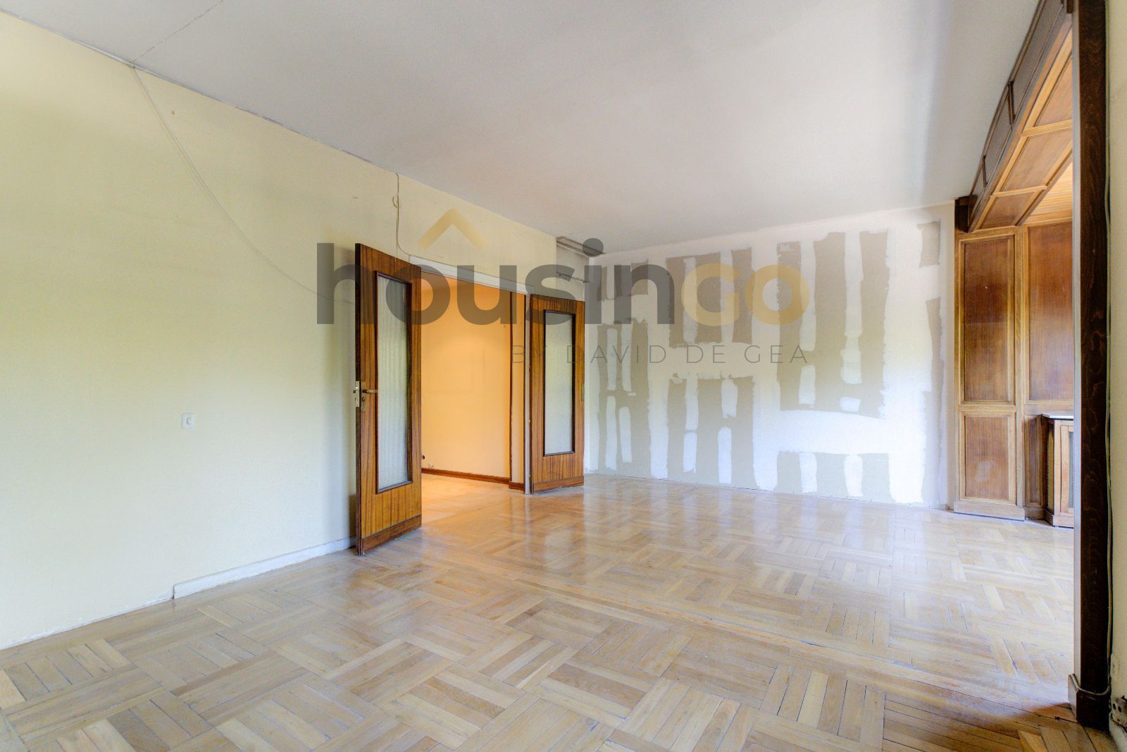 Living room of Flat for sale in  Madrid Capital  with Air Conditioner, Heating and Terrace