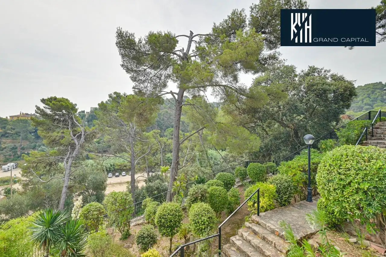 Jardín de Piso en venta en Tossa de Mar con Calefacción y Balcón