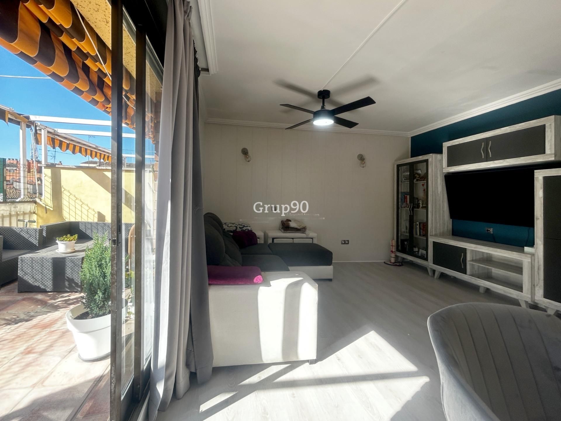 Living room of Attic for sale in  Lleida Capital  with Air Conditioner, Heating and Terrace