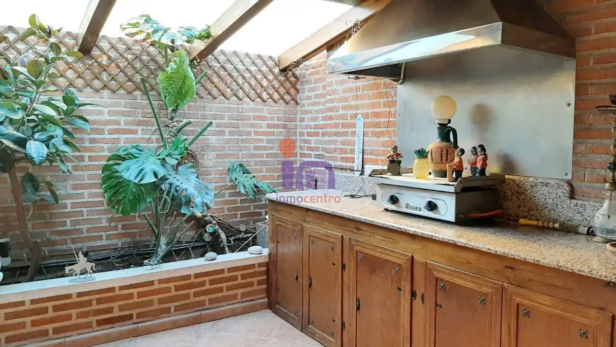 Chalet con piscina en venta en Valdepeñas, imagen 46