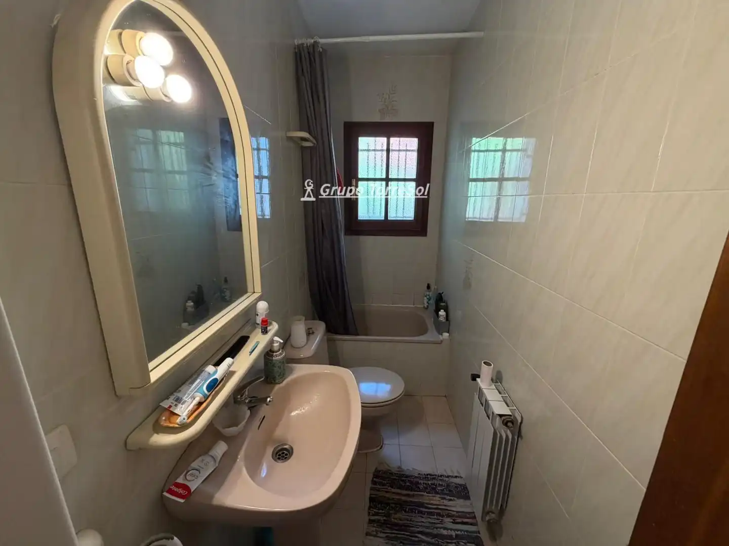 Badezimmer von Haus oder Chalet zum Verkauf in El Vendrell mit Heizung, Privatgarten und Terrasse