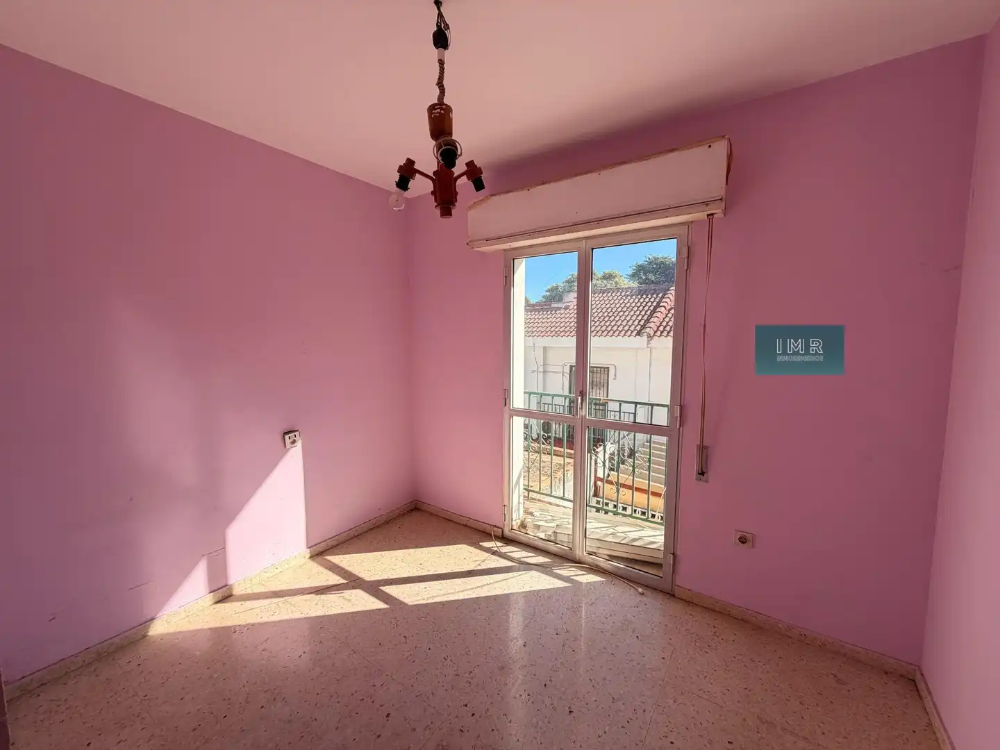 Habitación de Casa adosada en venta en Mairena del Aljarafe con Terraza