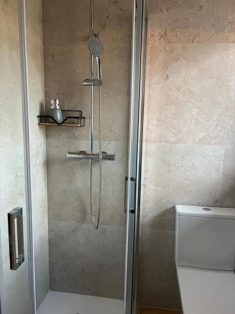 Bathroom of Houses for rent in Cangas   with Heating, Furnished and TV
