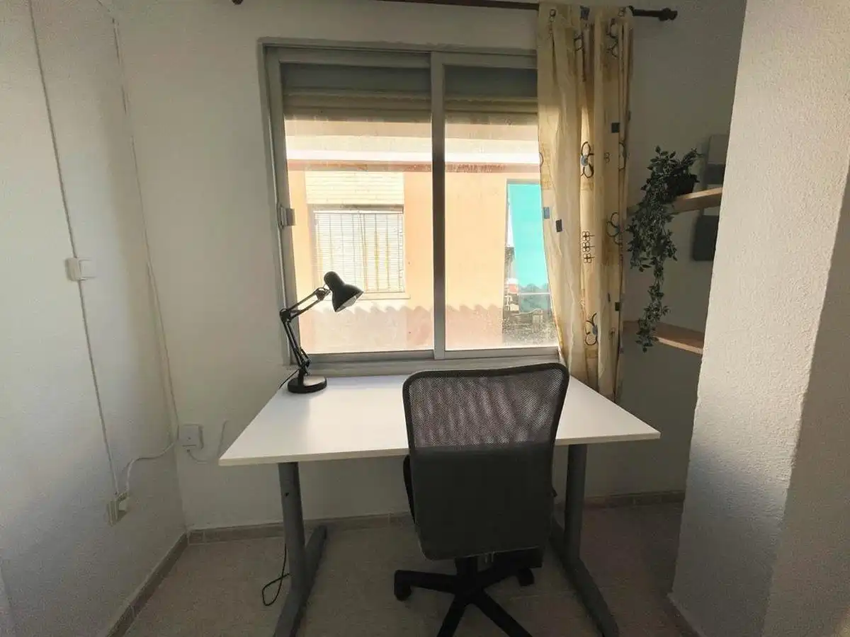 Flat for rent in Barrio de Zaidín