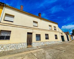 Vista exterior de Finca rústica en venda en Frómista  amb Terrassa i Balcó