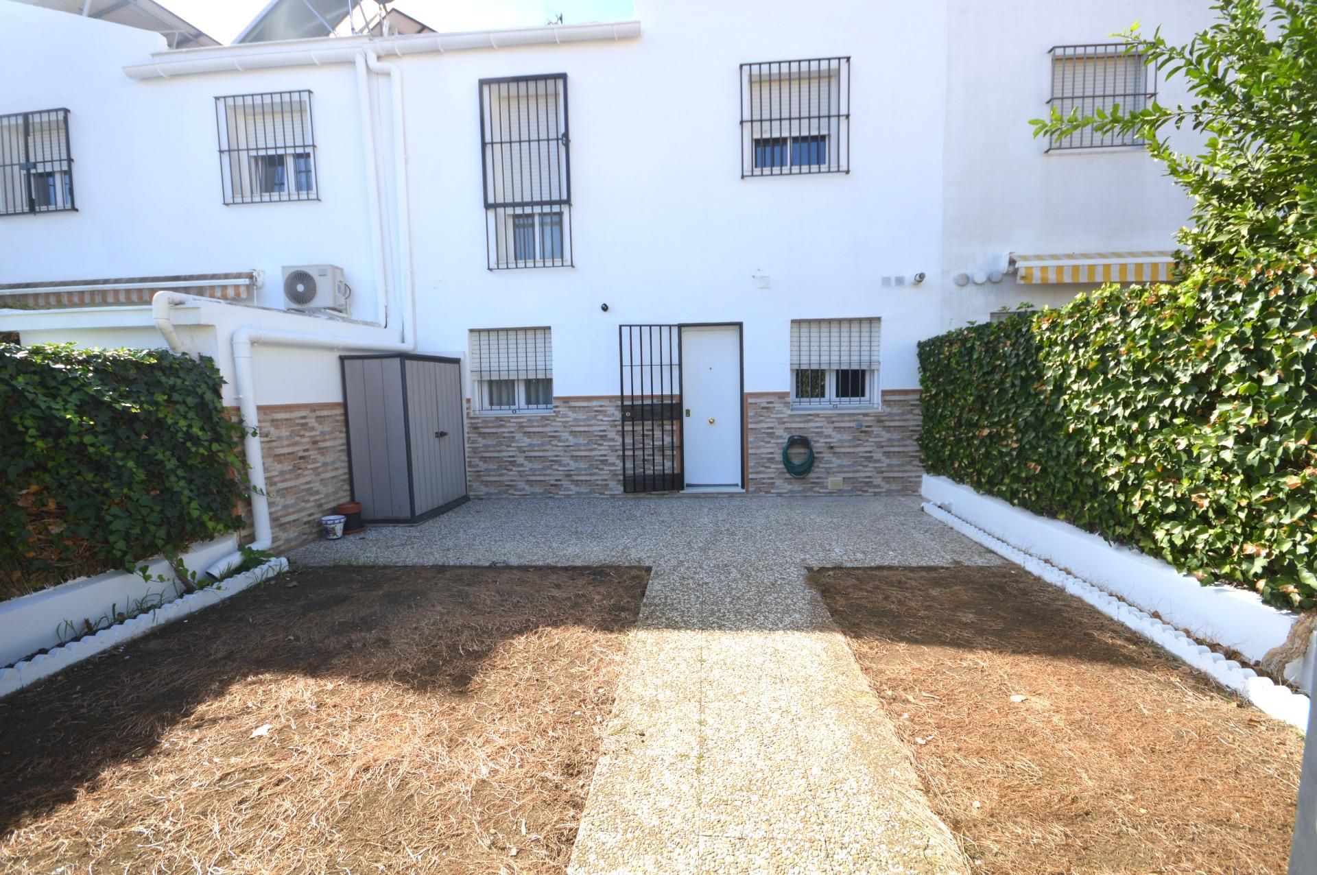 Jardín de Casa adosada en venta en Jerez de la Frontera con Aire acondicionado, Jardín privado y Trastero