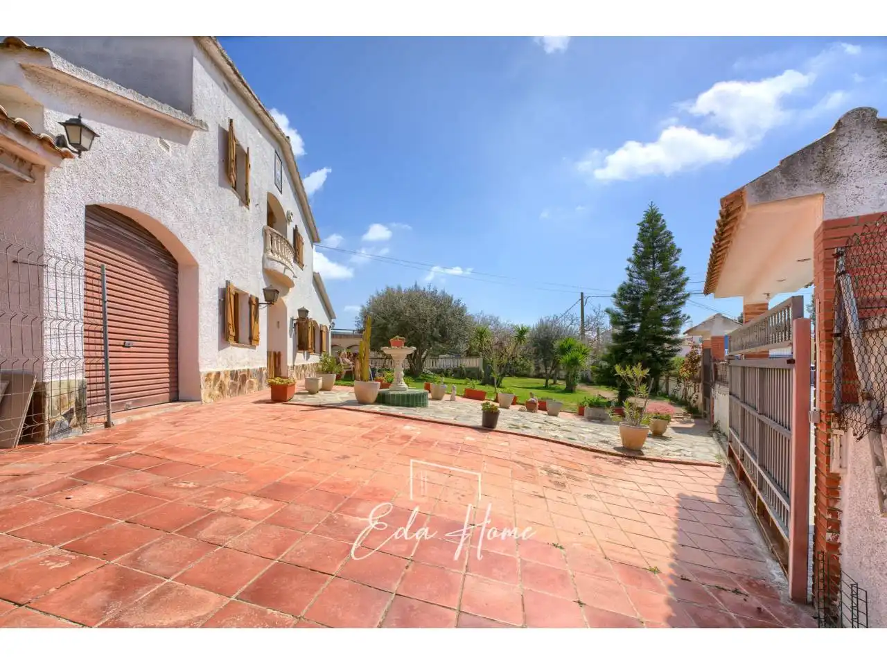 Jardín de Casa o chalet en venta en Canyelles con Aire acondicionado, Calefacción y Jardín privado