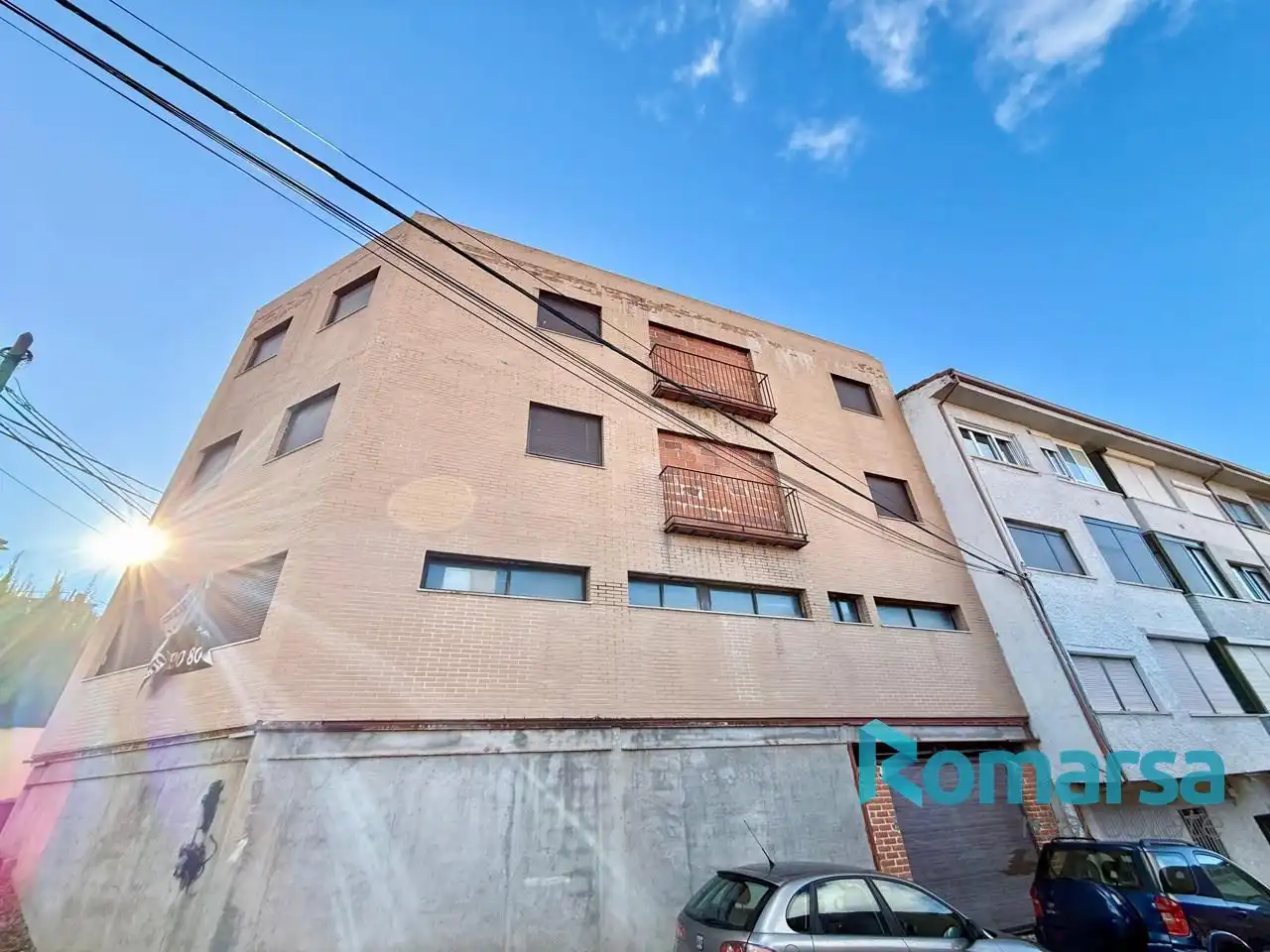 Edifici en venda a Esperanza, Burgohondo