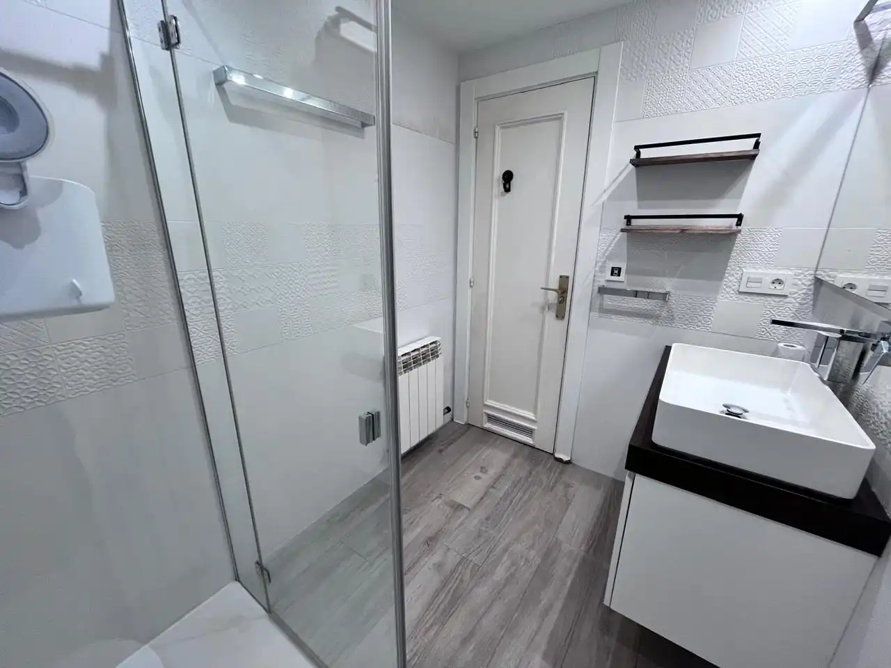 Bathroom of Flat for sale in Vitoria - Gasteiz  with Heating, Parquet flooring and Terrace