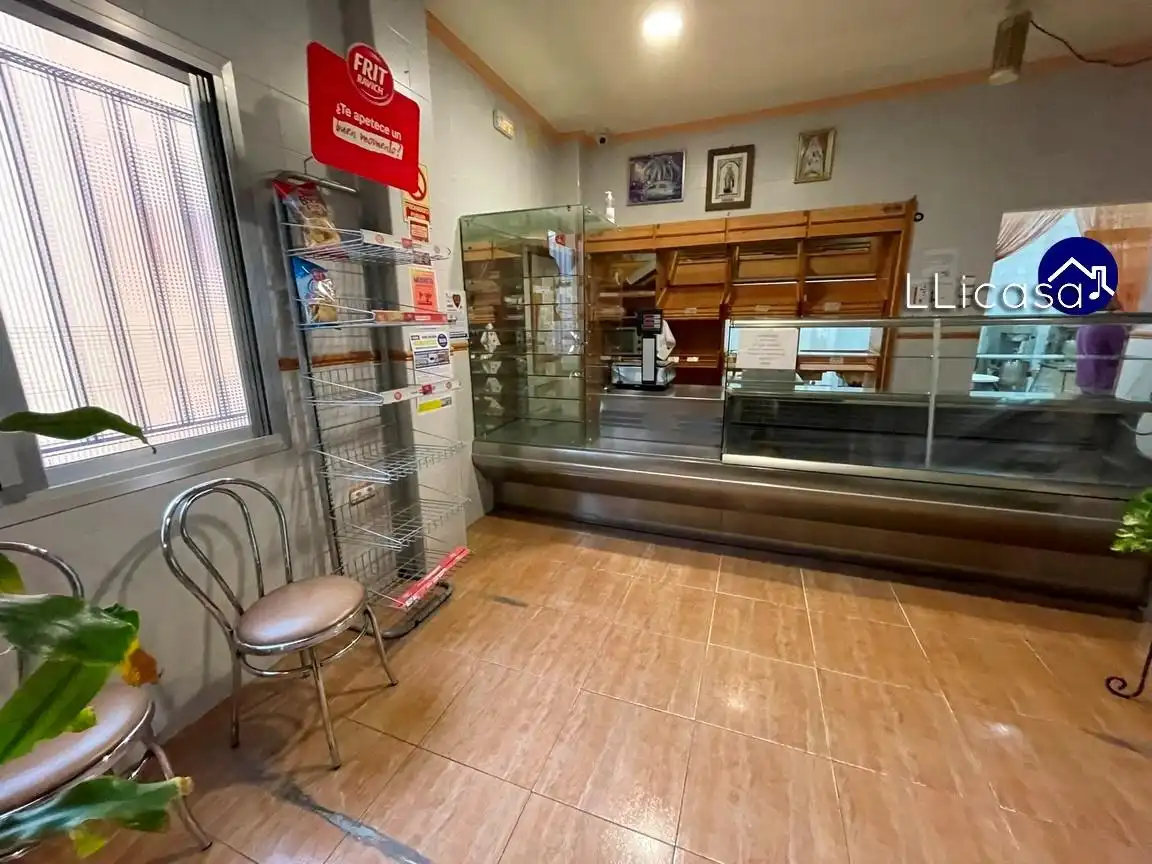 Commercial properties for sale in Pedralba