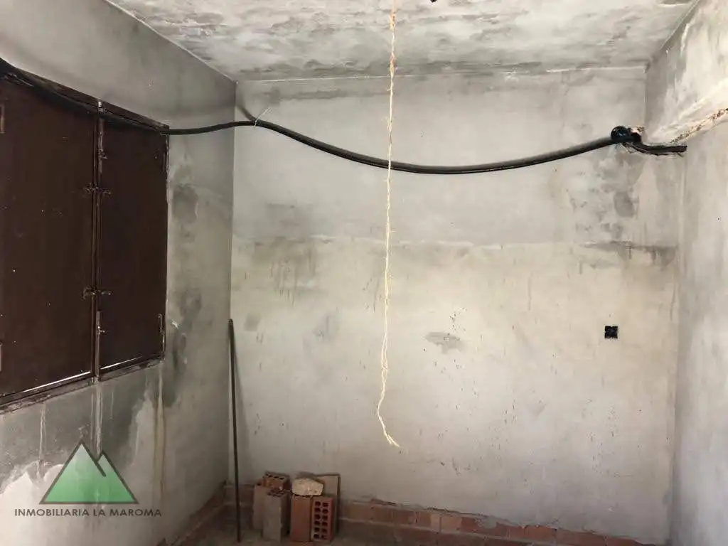 Casa o xalet en venda en Alcaucín