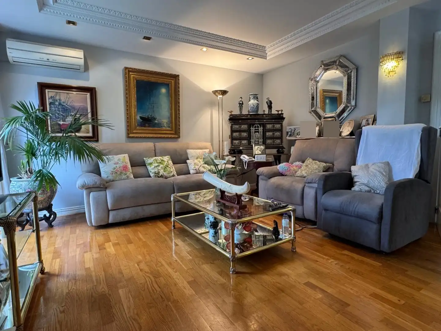 Wohnzimmer von Haus oder Chalet zum Verkauf in  Logroño mit Klimaanlage, Heizung und Privatgarten