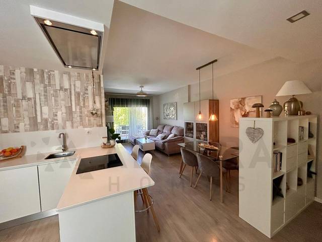 Piso en Venta en Caballero Bonald - San José Obrero - Guadalcacín
