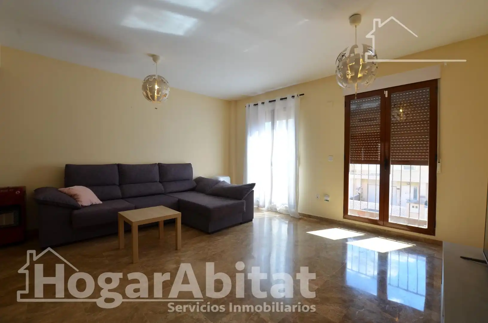 Sala de estar de Casa adosada en venta en Favara con Terraza, Trastero y Balcón