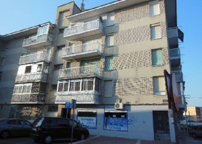 Vista exterior de Piso en venta en Parla