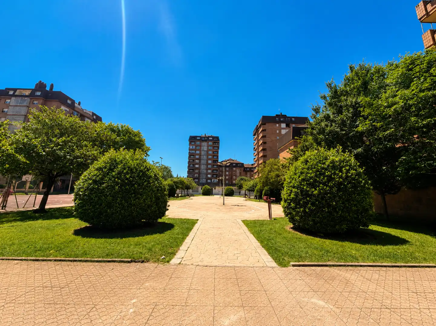 Exterior view of Flat for sale in Torrelavega   with Heating, Private garden and Parquet flooring