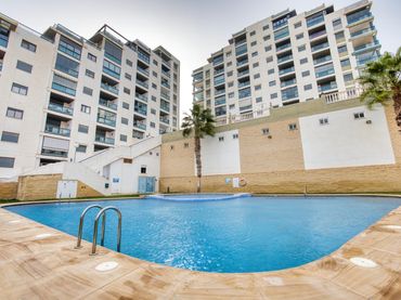 Apartament amb piscina en venda a Avenida ALCOY