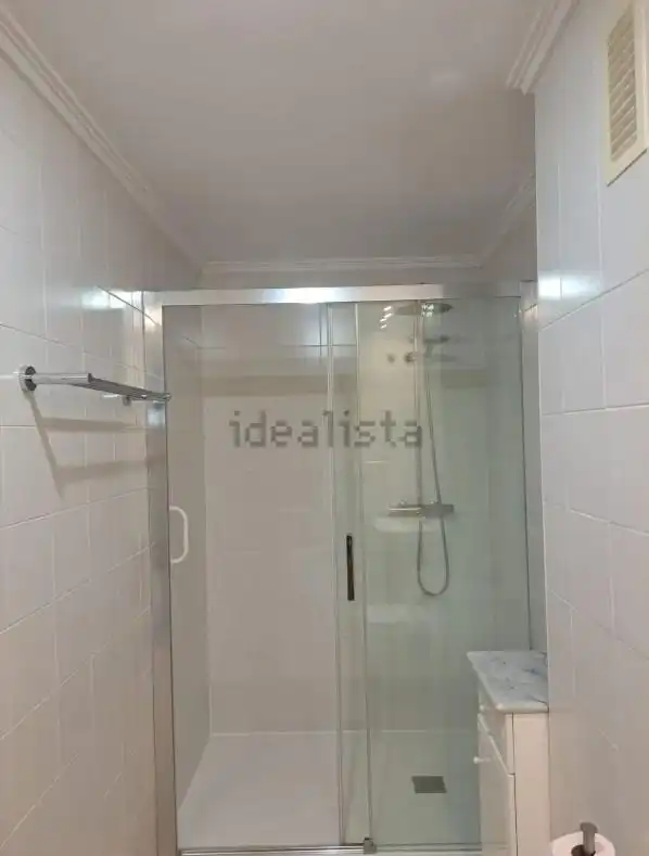 Badezimmer von Wohnung zur Miete in Alicante / Alacant mit Klimaanlage, Heizung und Terrasse