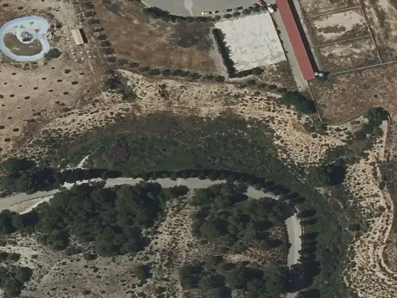 Residential land for sale in Monteral 210