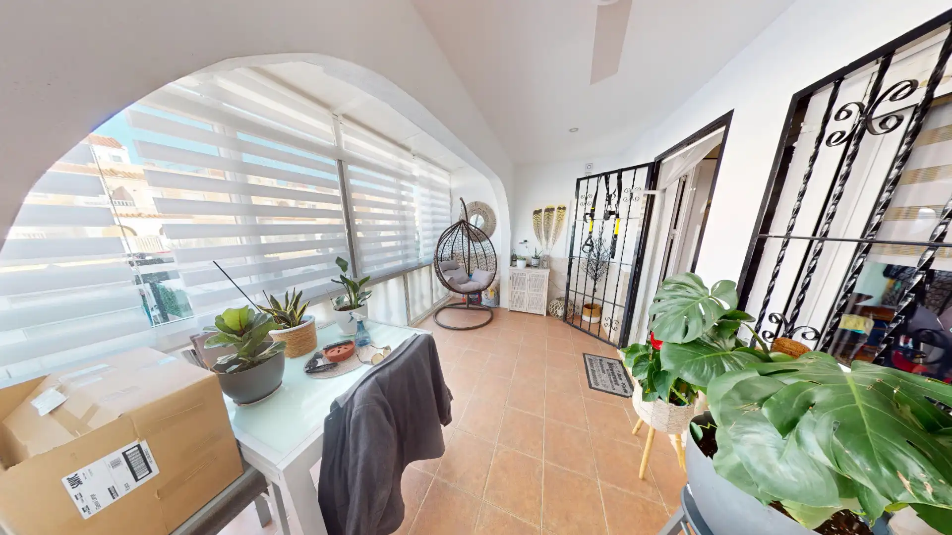 Einfamilien-Reihenhaus zum Verkauf in Santa Pola mit Klimaanlage, Heizung und Terrasse