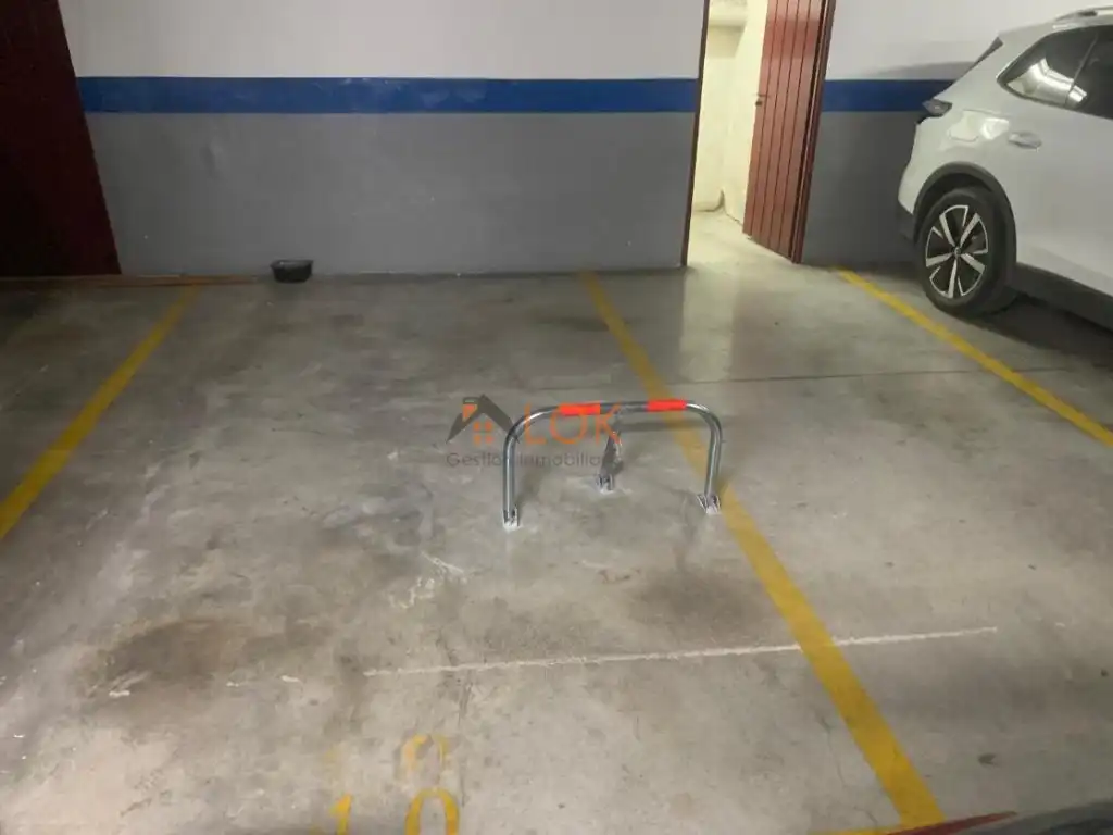 Parking of Flat for sale in Málaga  with Terrace, Swimming Pool and Community pool