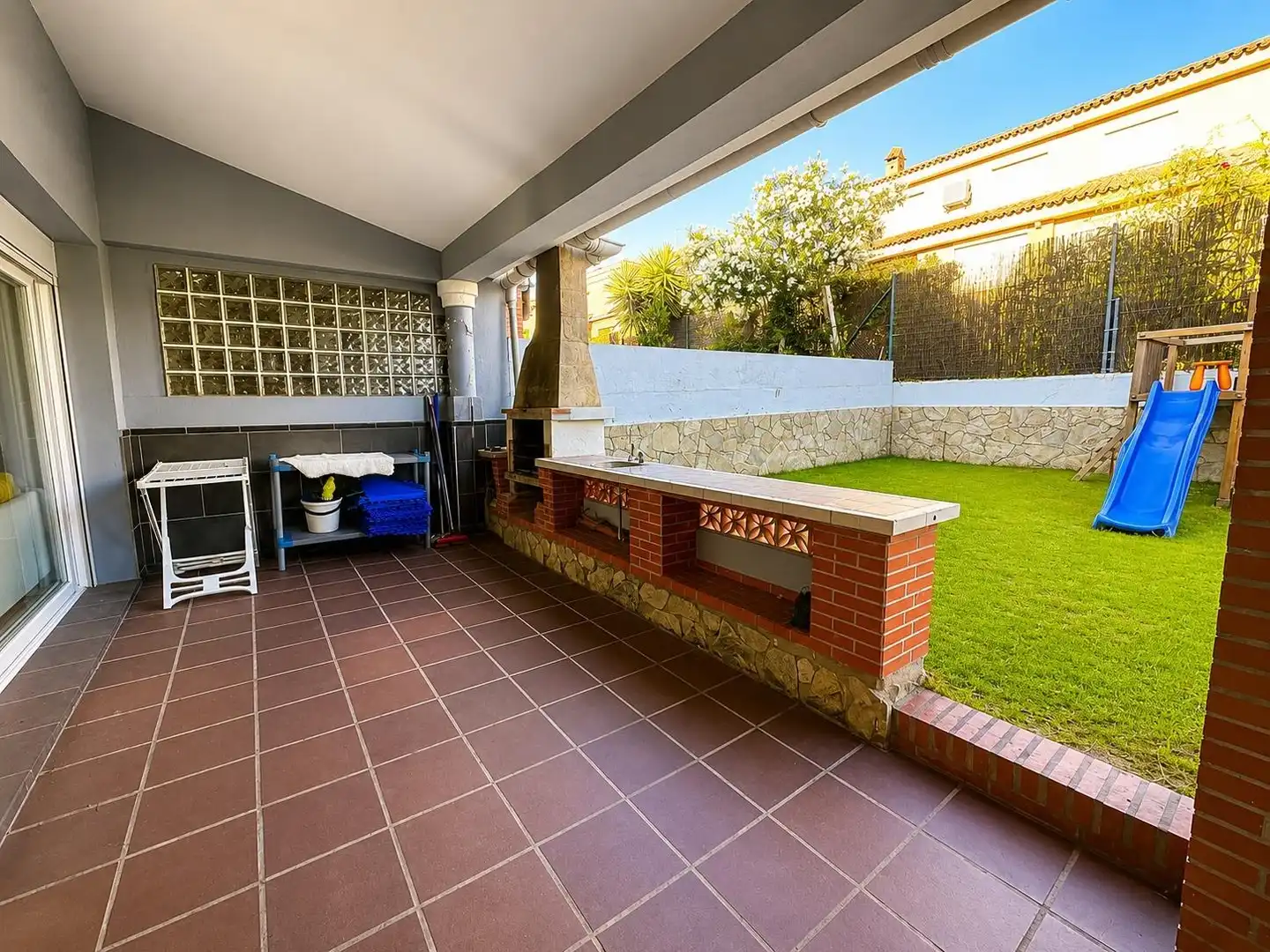 Terraza de Casa o chalet en venta en Los Barrios con Aire acondicionado, Jardín privado y Terraza