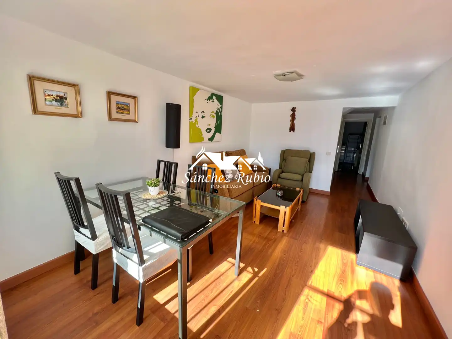 Sala d'estar de Casa adosada de lloguer en Galapagar amb Calefacció, Jardí privat i Parquet