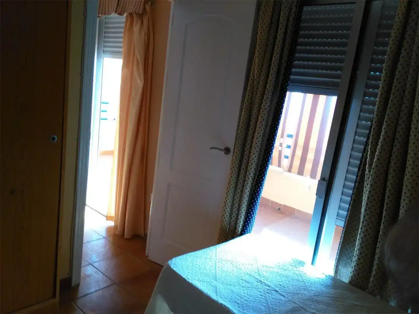 Dormitori de Pis de lloguer en Almonte amb Jardí privat, Piscina i Moblat