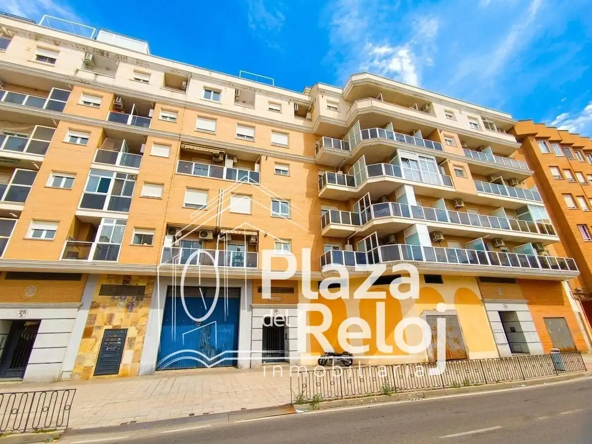 Vista exterior de Dúplex en venta en Talavera de la Reina con Calefacción, Terraza y Trastero