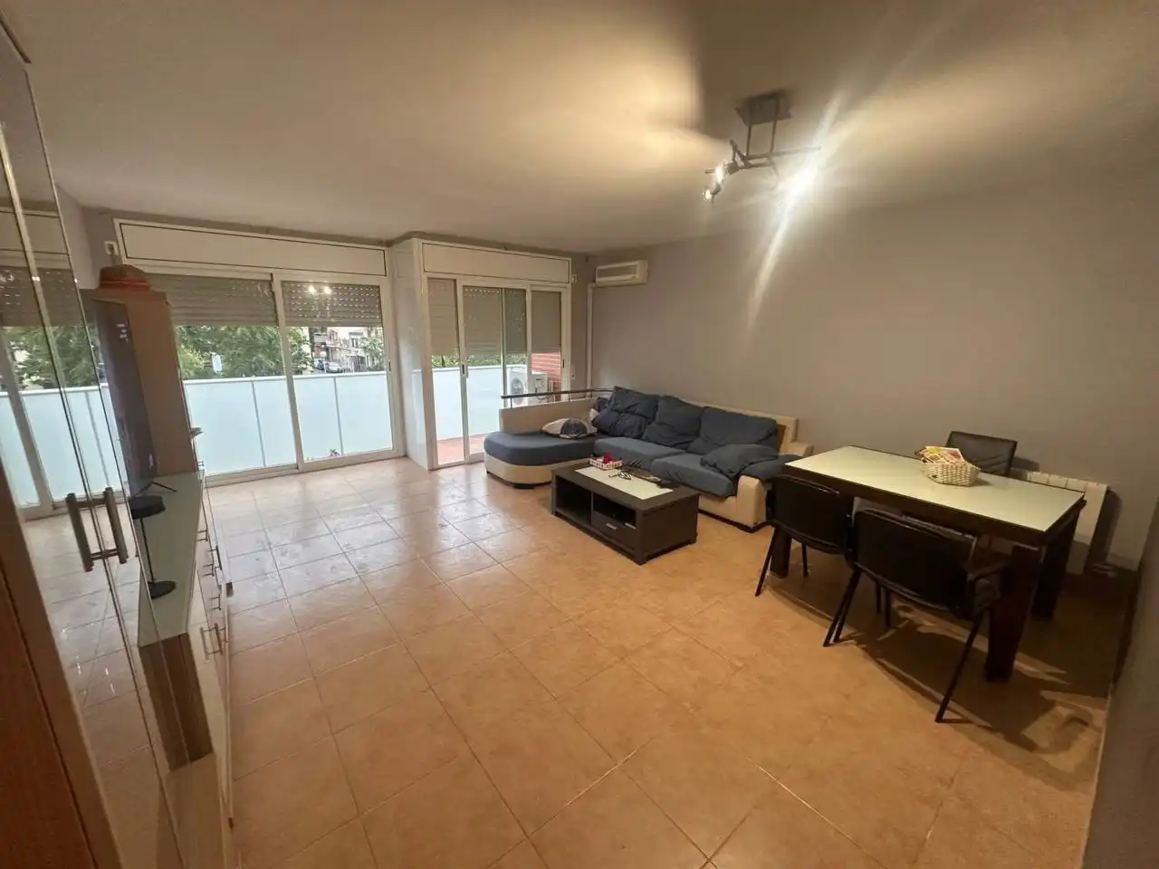 Wohnzimmer von Wohnung zum Verkauf in Vila-seca mit Klimaanlage, Heizung und Balkon
