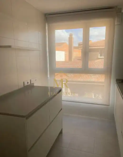 Exterior view of Flat for rent in Santa Marta de Tormes  with Air Conditioner, Heating and Storage room
