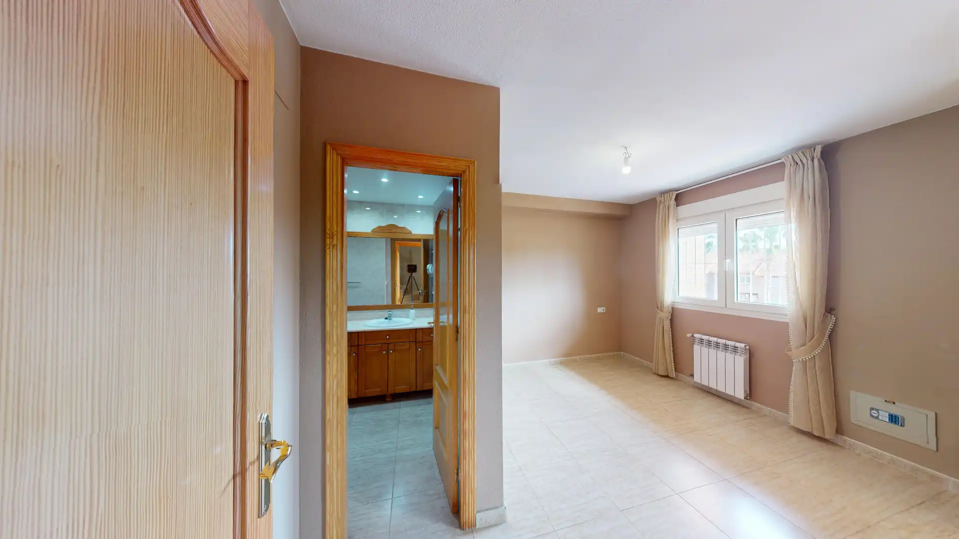 Habitación de Casa o chalet en venta en Alicante / Alacant con Aire acondicionado, Jardín privado y Terraza