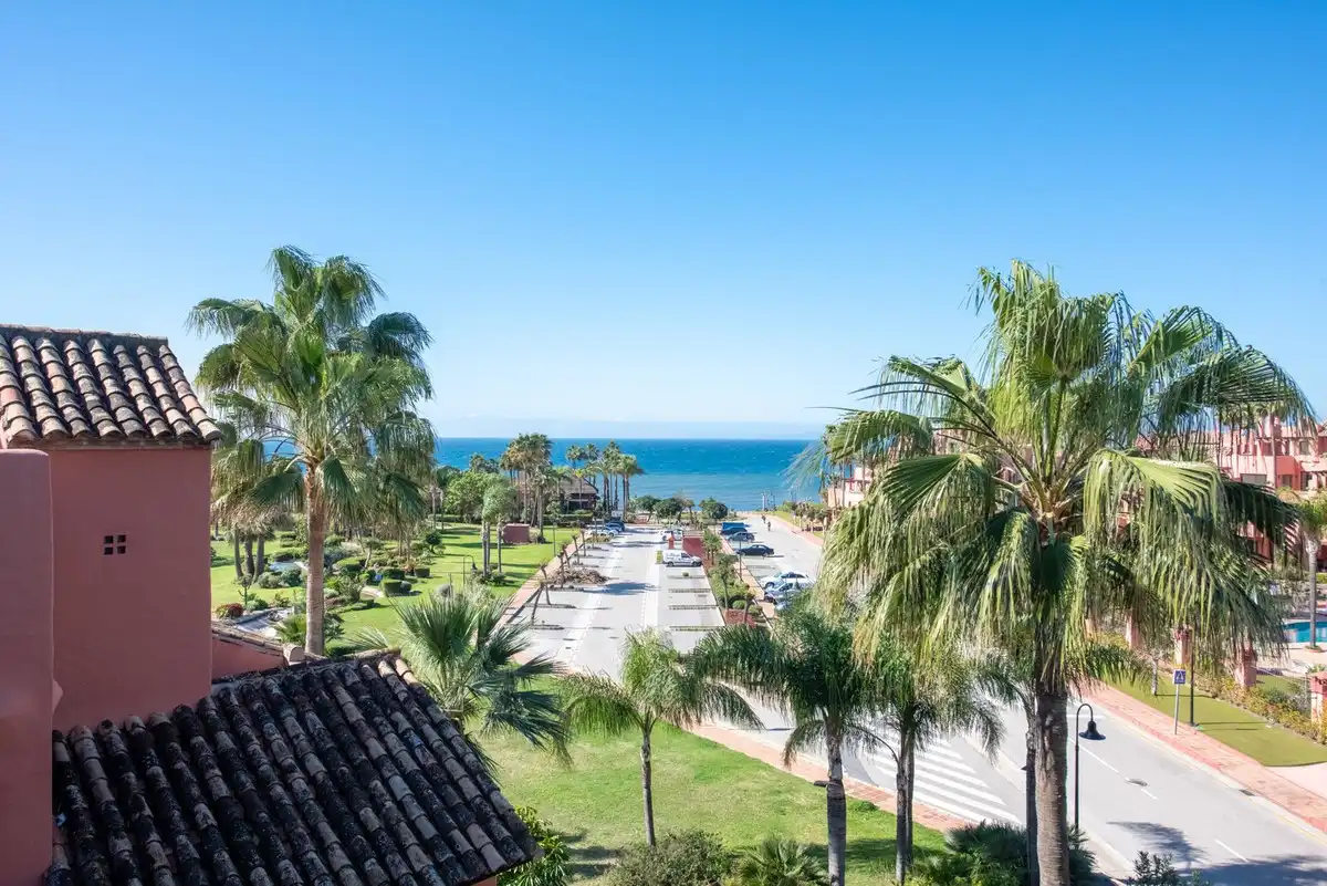 Penthouse with pool for sale in Selwo, imagen 28