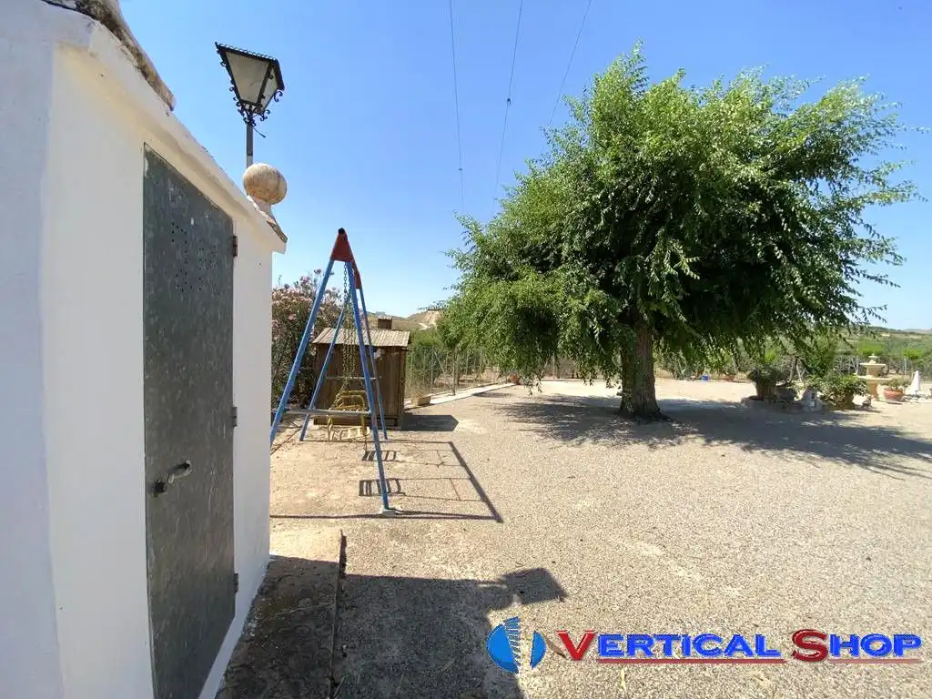 Chalet en venta en Carretera Yecla, imagen 33