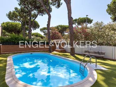 Maison avec piscine à vendre à Gavà Mar