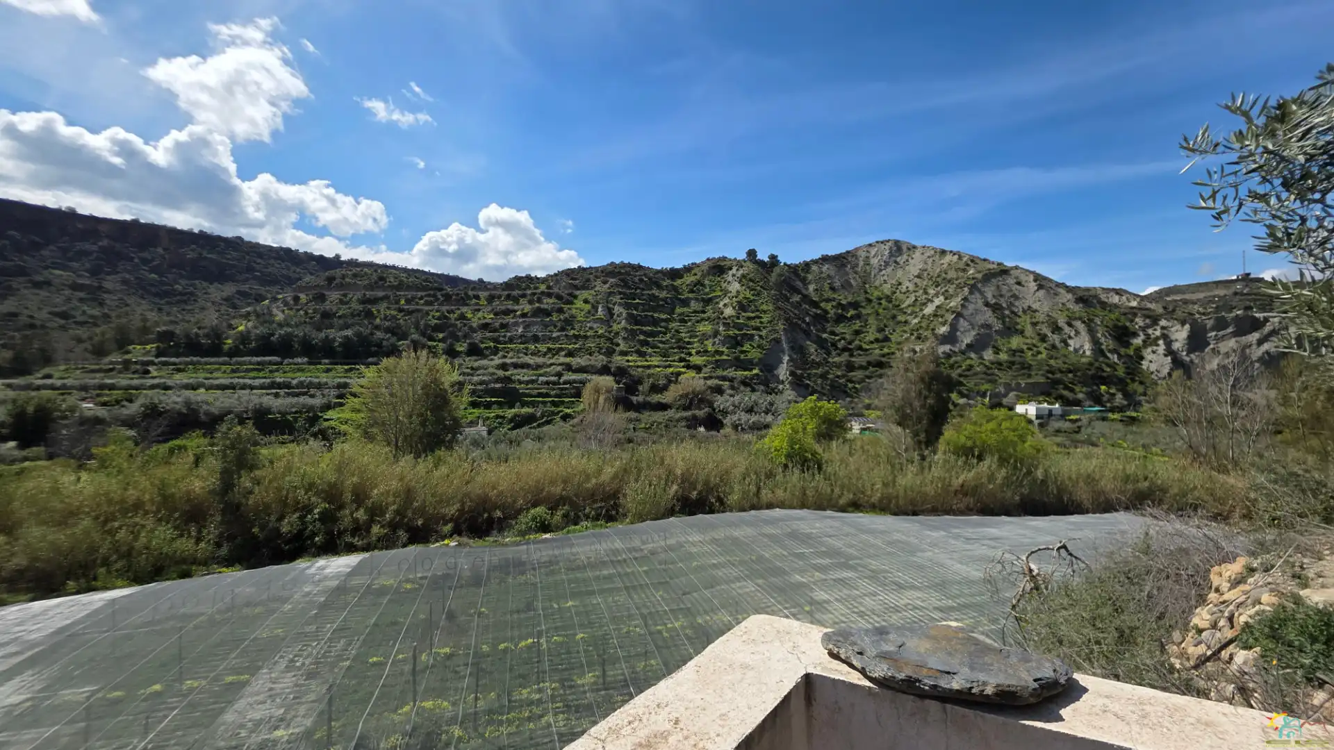 Finca rústica en venda en Canjáyar amb Moblat