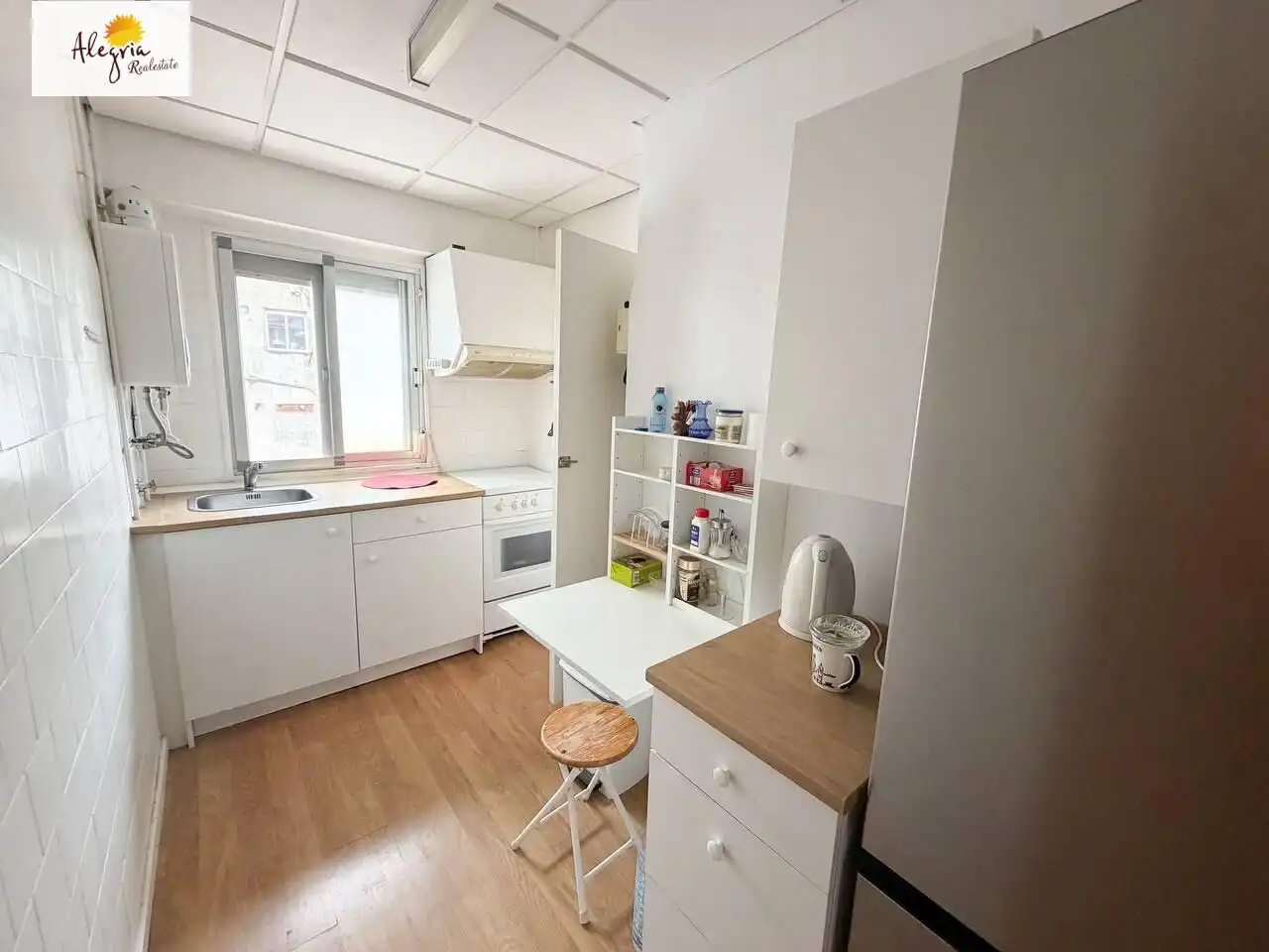 Cocina de Apartamento en venta en Manises con Aire acondicionado, Amueblado y Balcón